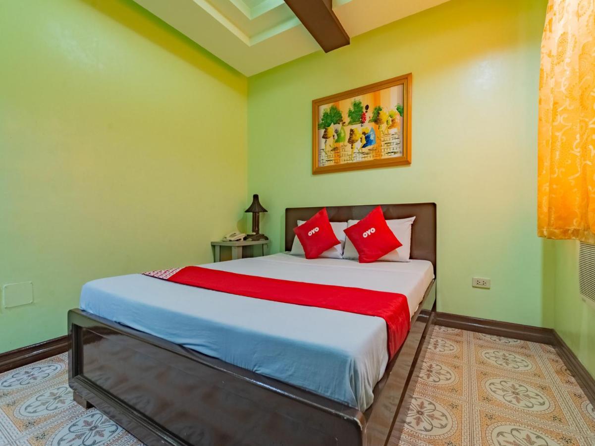 Rooms R Us - Voyagers Palace Puerto Princesa Exterior foto