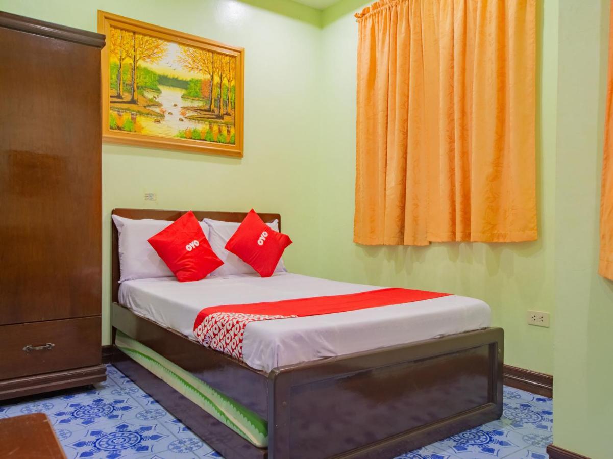 Rooms R Us - Voyagers Palace Puerto Princesa Exterior foto