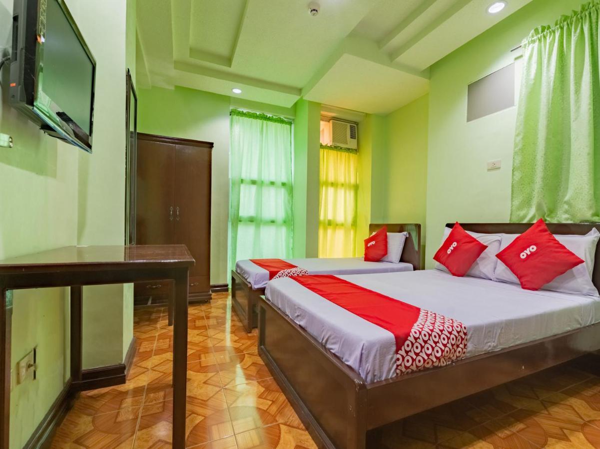 Rooms R Us - Voyagers Palace Puerto Princesa Exterior foto